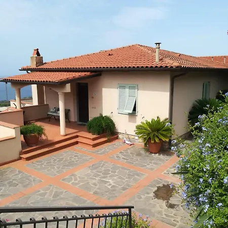 Ferienhaus Adriana *